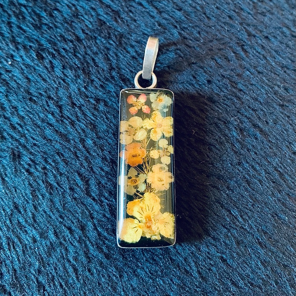 Sterling Silver Pressed Flower Pendant🌼🌸🌺🌻🌹🌷